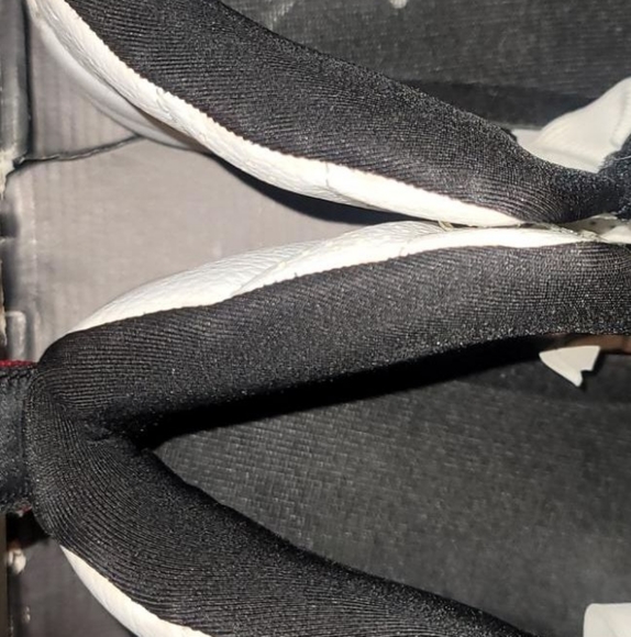 Jordan 12 (Rising Sun) - Picture 7 of 7